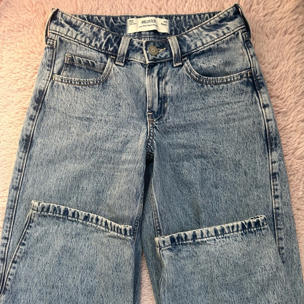 Hollister Women's Barrel Jeans